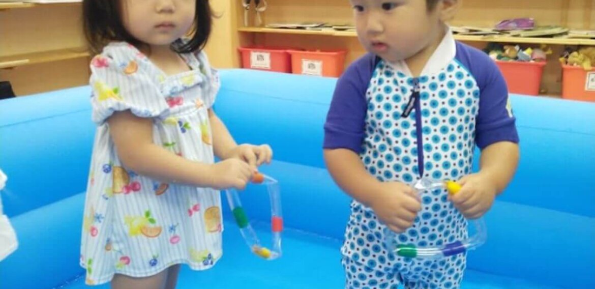 Ducklings and Hatchlings Pool Play